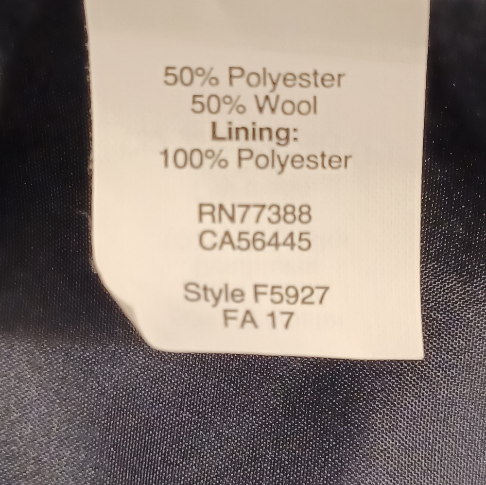 J.CREW Women's Wool Blend Houndstooth Blazer. Size 4 - Picture 15 of 16